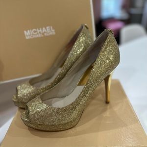 Michael Kors Gold Glitter Heels